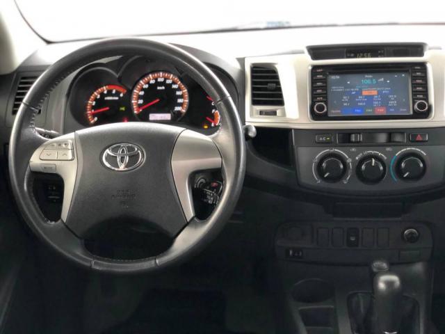 Toyota Hilux 3.0 CD SR 4x4 AT - Foto 9