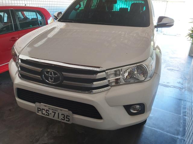 TOYOTA HILUX SR 4x4 2017 DIESEL COMPLETO - Foto 16