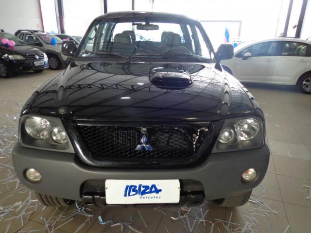 Mitsubishi L200 Outdoor OUTDOOR 2.5 HPE MECANICA 4X4