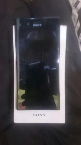 Xperia xz Premium com defeito - Foto 3