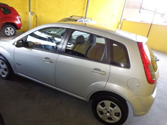 Fiesta Class 1.6 Completo - Foto 4