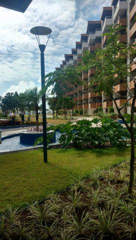 Apto mobiliado ,beira mar,ponta de campina,pé na areia ,condomínio clube,2 quartos - Foto 5