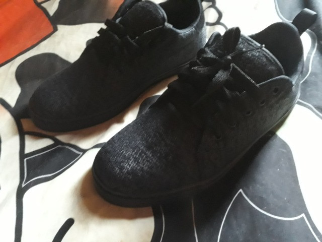 2 tenis por 100 reais
