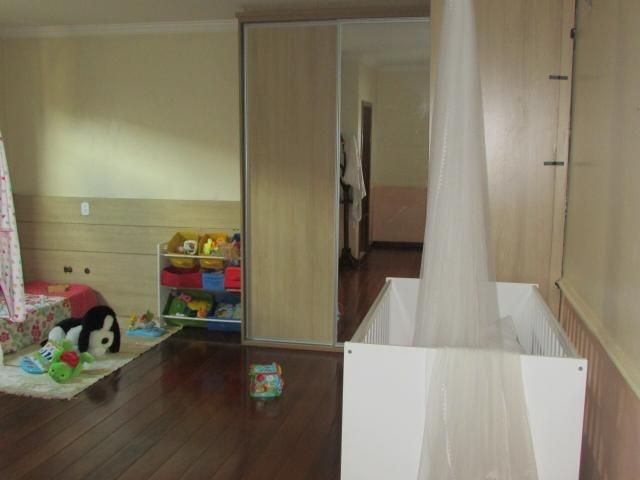 Casa em lote de mais de 1000 m2 - Foto 14
