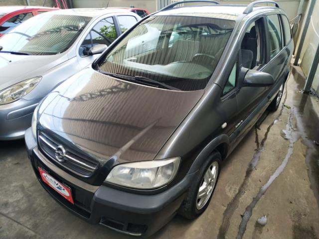 CHEVROLET ZAFIRA (Elegance) 2.0 16v 4P 2005 - Foto 7