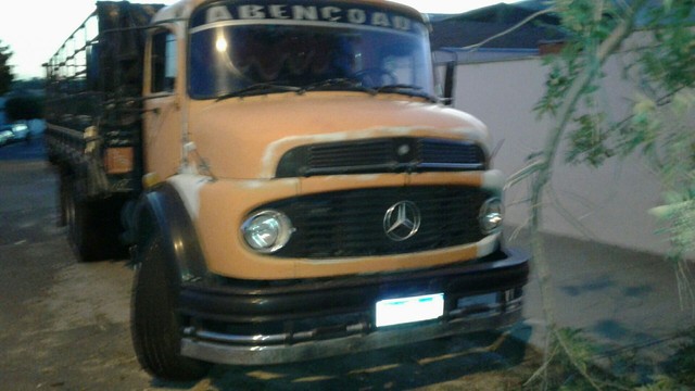 VENDO OU TROCO  CARRO TERRENO