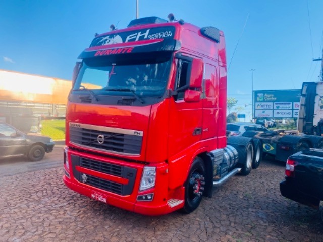 VOLVO FH 440 6X2 GLOBETROTTER