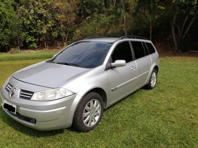 MEGANE GRANTUR UNICO DONO IMPECÁVEL