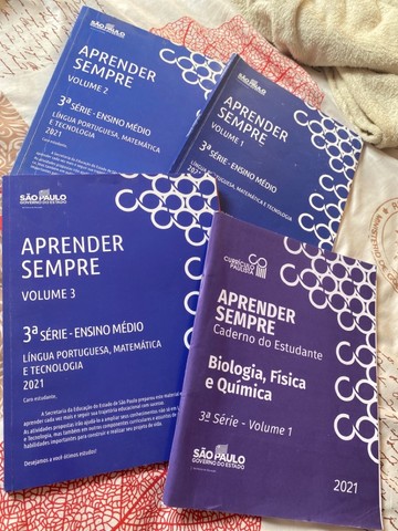 LIVROS APRENDER SEMPRE 3à SÉRIE- ENSINO MÉDIO - Livros e revistas - Jardim  Recanto Verde, São Paulo 1100667855 | OLX