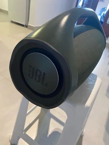 JBL bombox 1