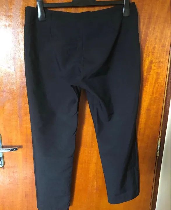 Calça Social Preta fem 46 - Foto 3