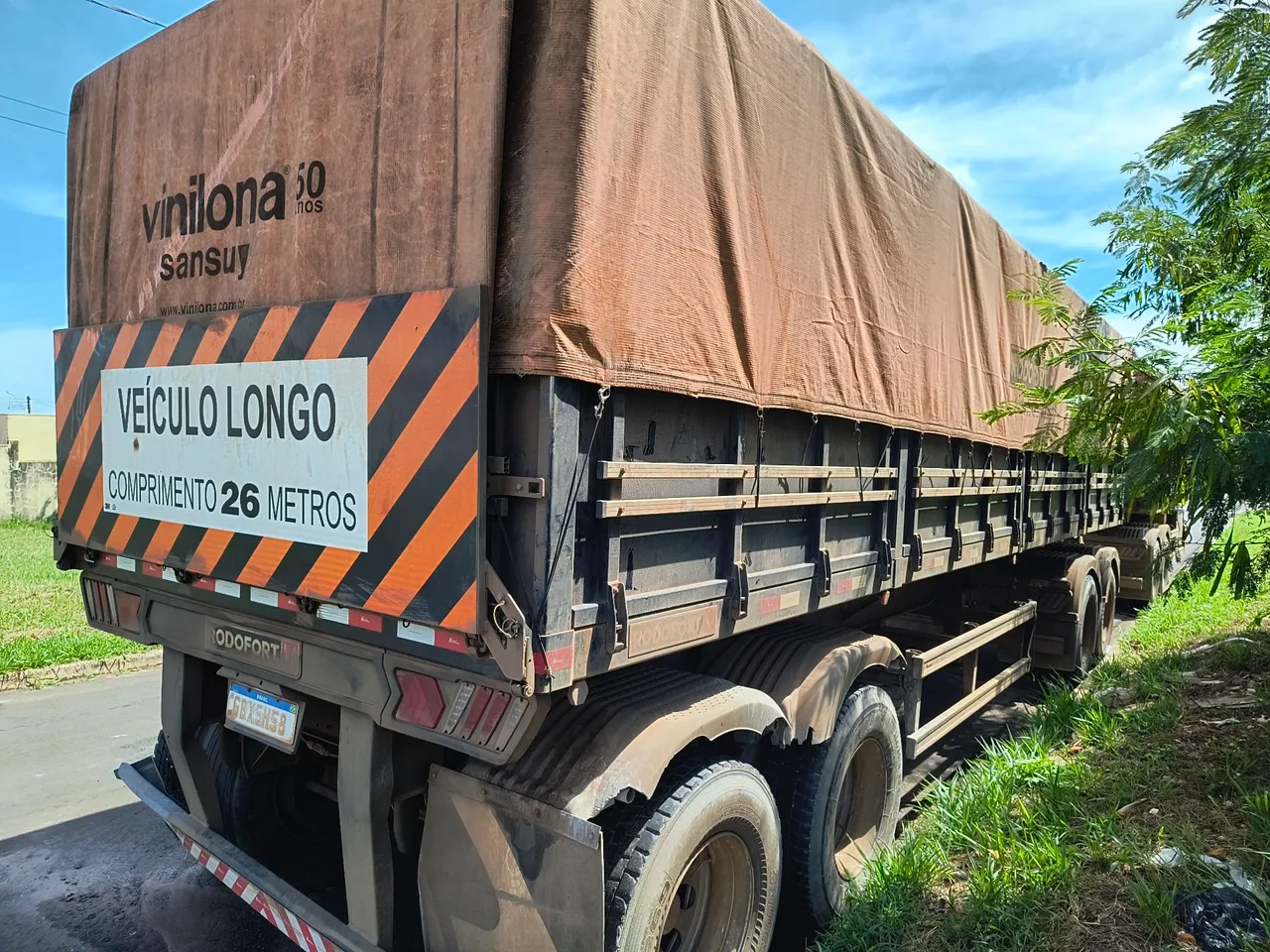 Rodotrem graneleiro 25m Rodofort 2021 - venda e locação carreta Rodotrem graneleiro