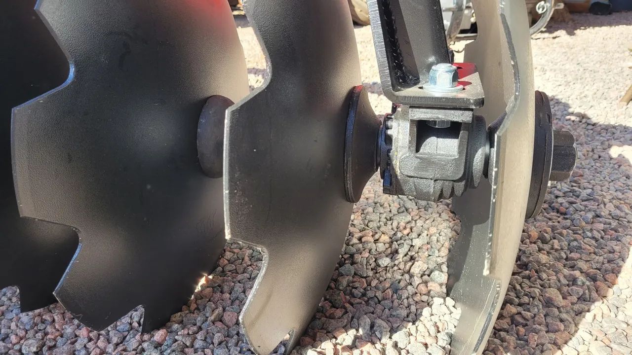 Grade Hidráulica com Regulagem de Ângulo Bianco GHB 28X20 - Foto 5