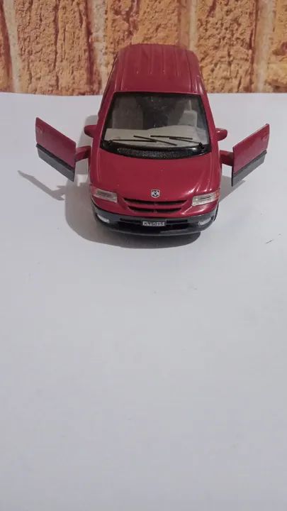 Miniatura Dodge Caravan1/32 - Foto 4