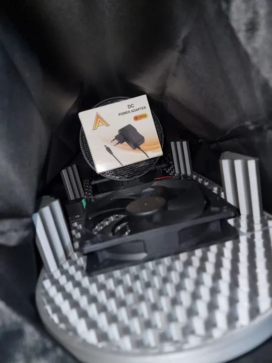 Secador de Luvas, Bonés e Capacete Portátil - Novo e Completo - Foto 4