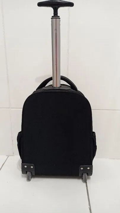 Mochila de carrinho/ rodinhas e Lancheira Sestini.  - Foto 2