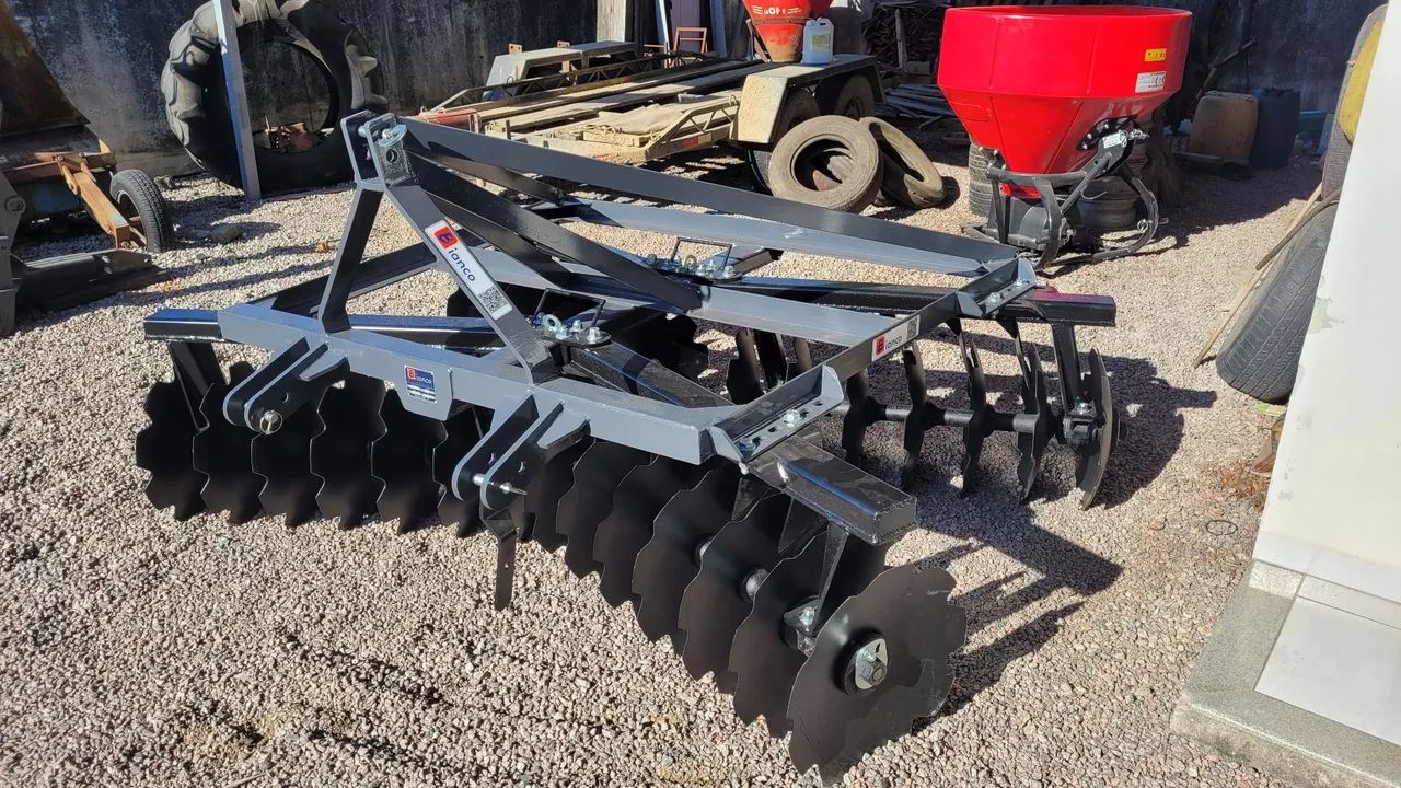 Grade Hidráulica com Regulagem de Ângulo Bianco GHB 28X20 - Foto 2