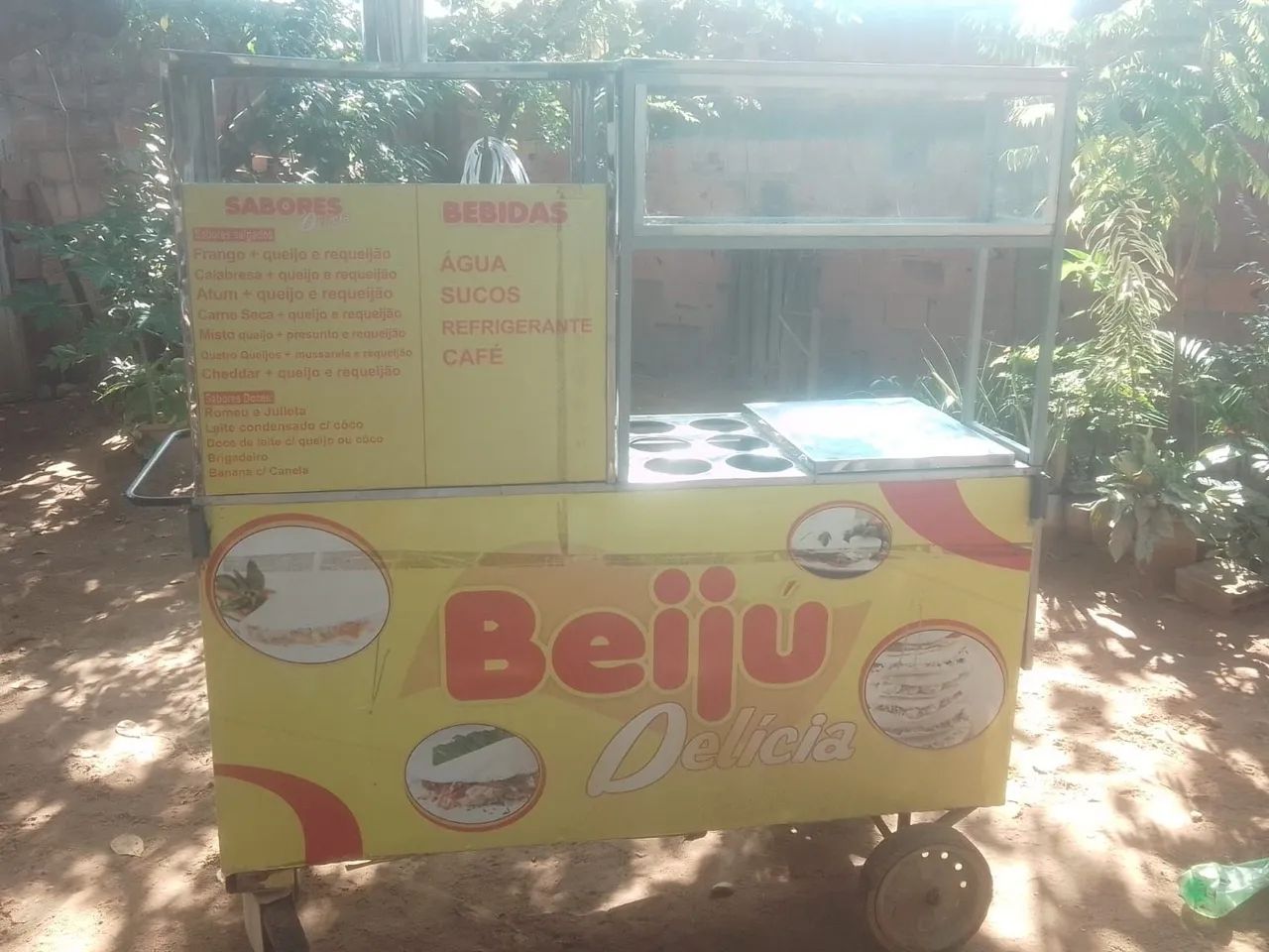 Carrinho em prefeito estado.