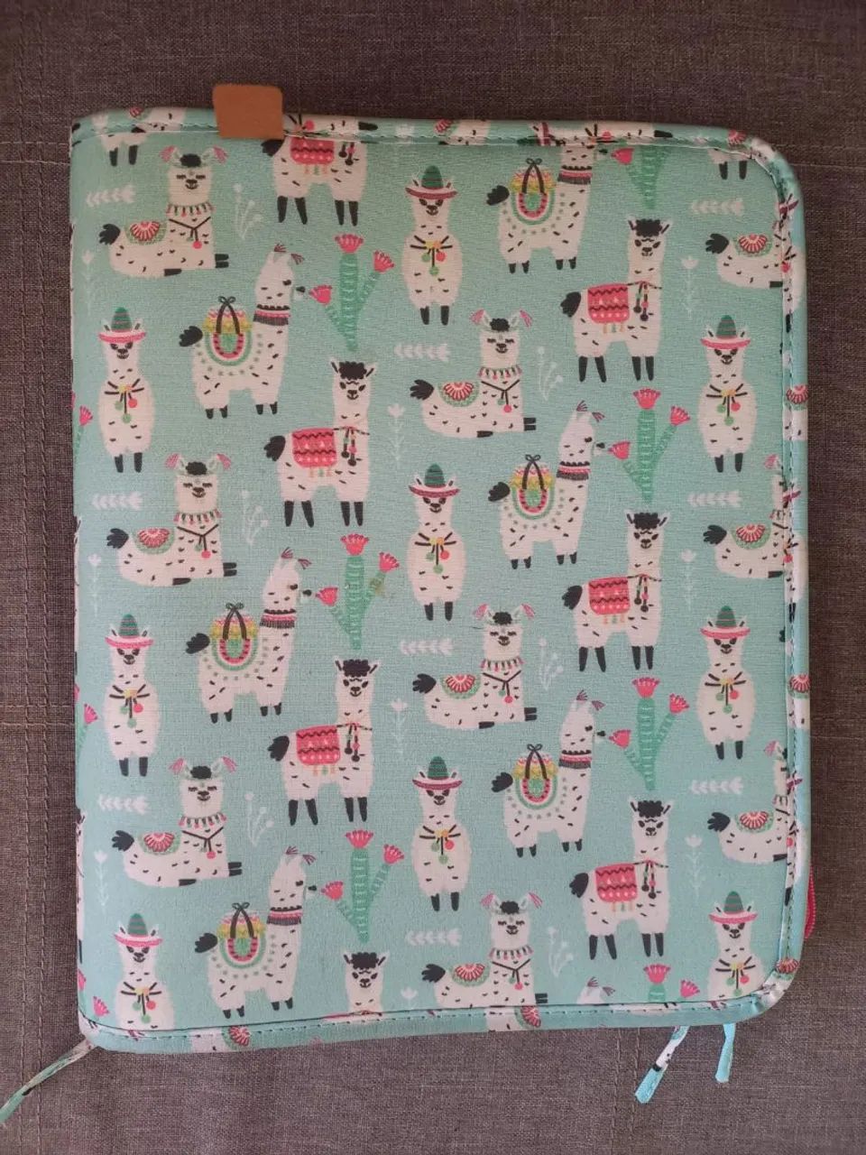 Fichário escolar64551213531265121