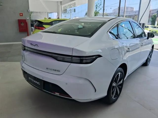 BYD King GS Híbrido Plug-in: Eletricidade + Gasolina 0 km  2025 (2 1) 9 6 4 15 - 4 5 6 0 - Foto 10