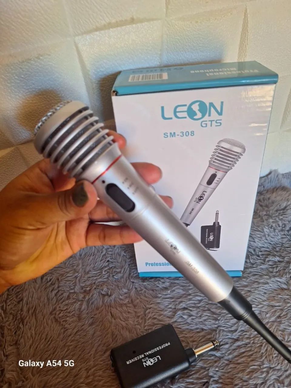 Microfone Sem Fio Leon GTS SM-308