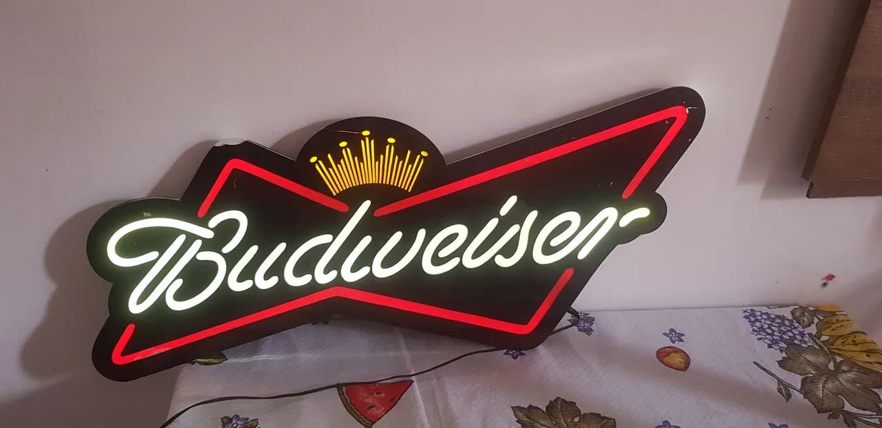 Painel de lead Budweiser 