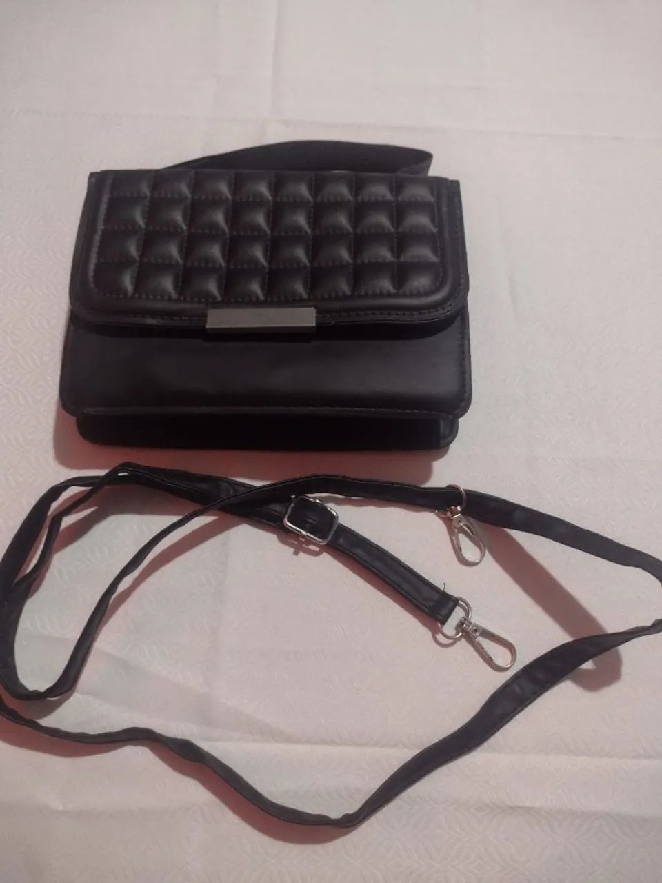 Bolsa Feminina Preta de ombro 