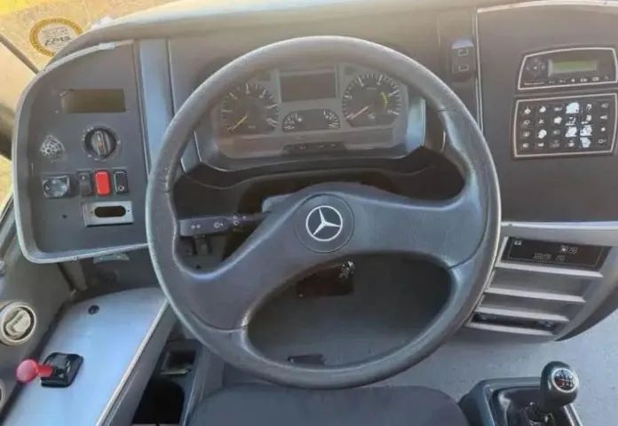 2002 Mercedes Viaggio 1050 - Foto 4