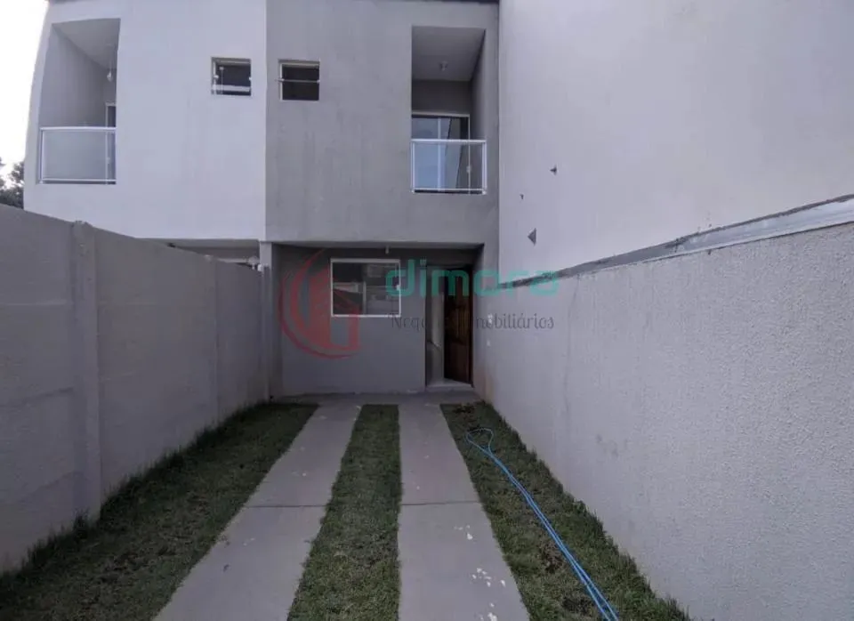 Sobrado para Venda em Mogi das Cruzes, Residencial Algarve, 2 dormitórios, 2 suítes, 3 ban