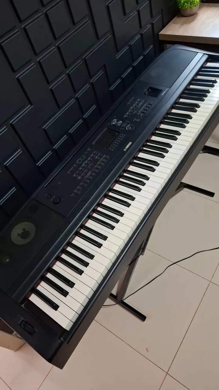 Piano Yamaha DGX-670 PRA VENDER JA!