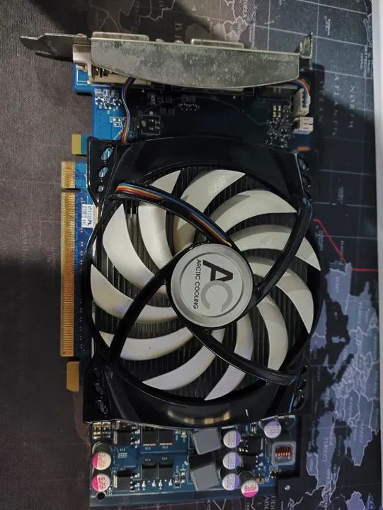 Placa de vídeo gt 9800 1GB com defeito