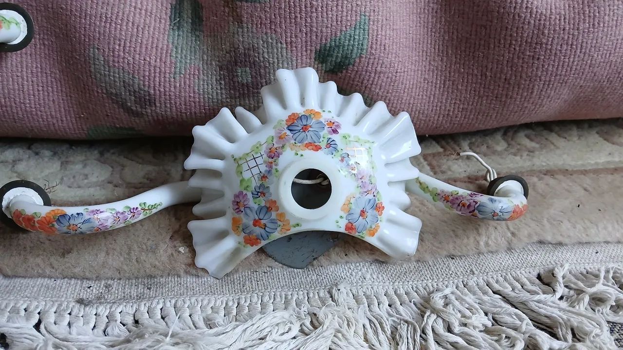 Aplique vidro opalina pintado  - Foto 2