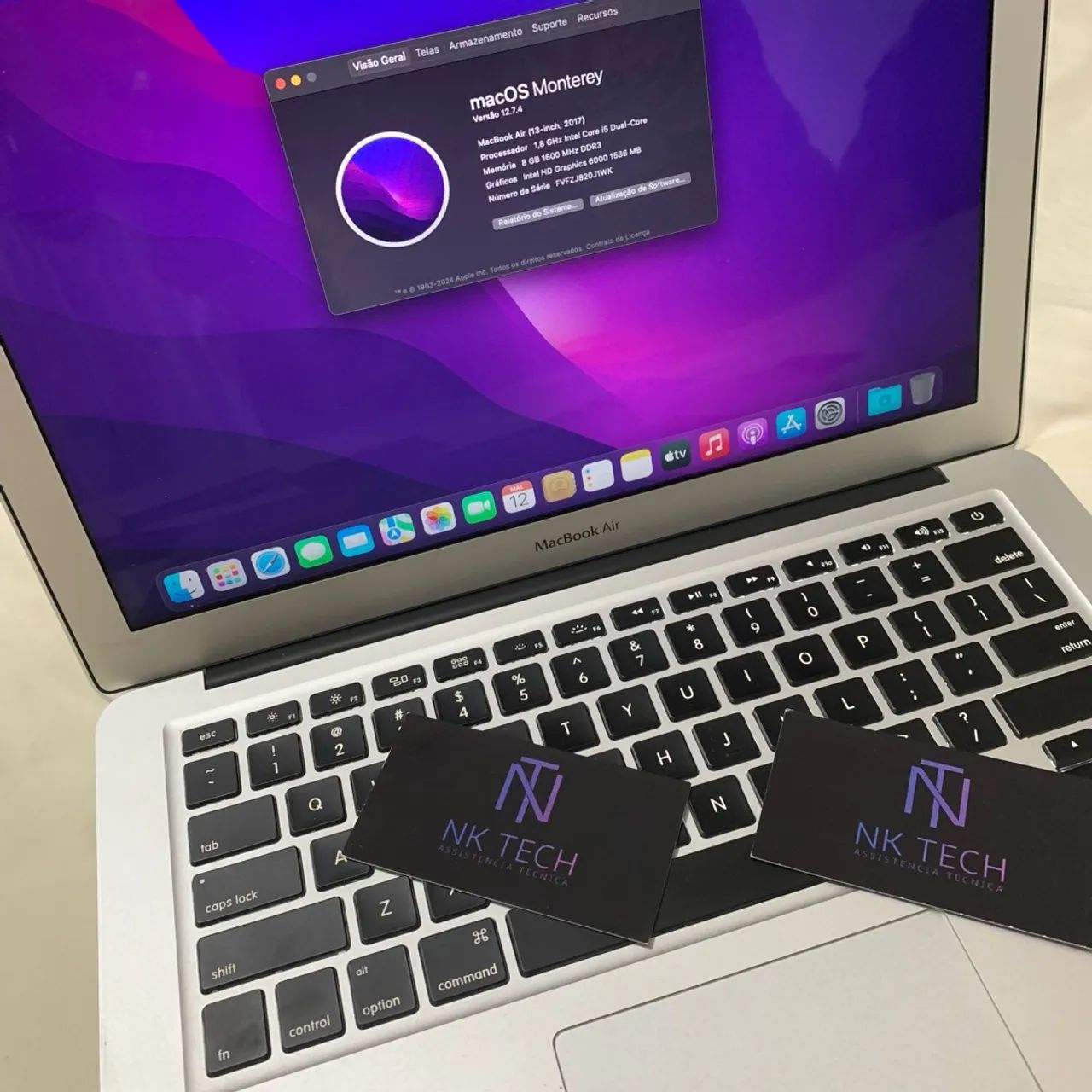 MacBook Apple 2017 - 8GB RAM | 128GB SSD | macOS Monterey | Carregador Original Incluso - Foto 3