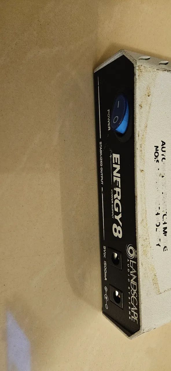 Fonte para pedais de guitarra - Foto 2
