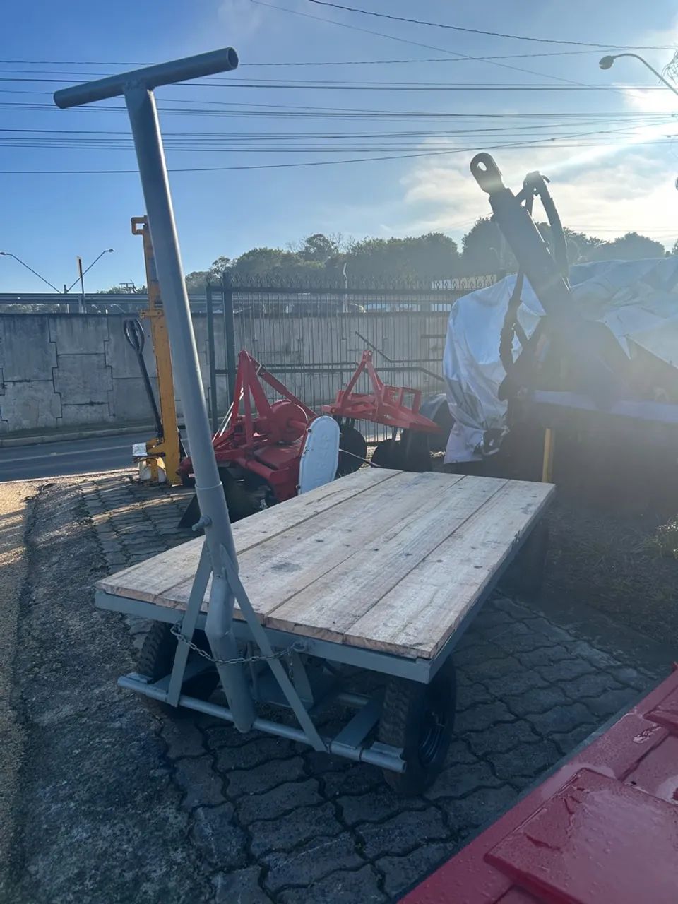 Carrinho de carga plataforma 