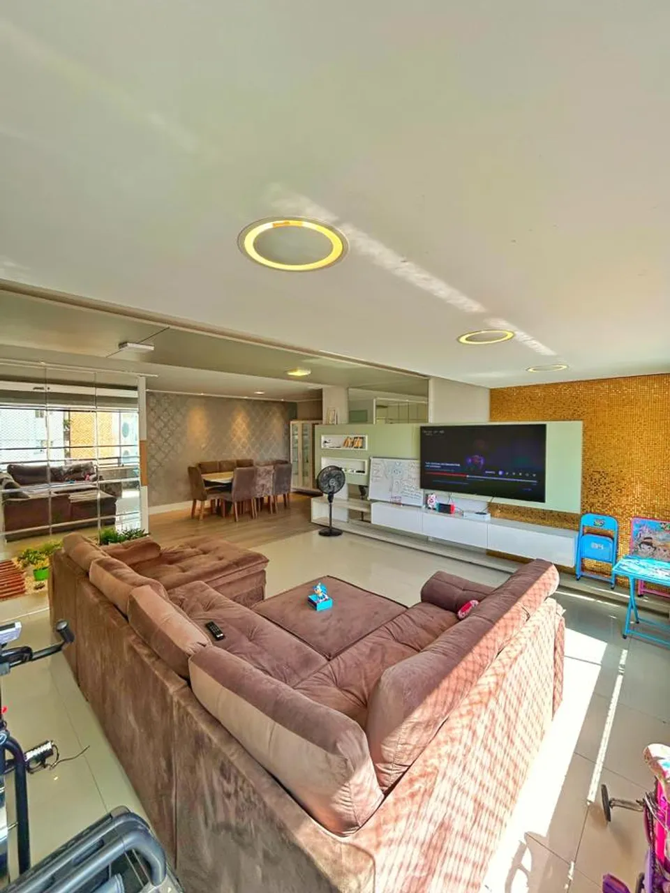 LINDO APARTAMENTO NO RENASCENÇA, NASCENTE E VENTILADO, REFORMADO E PROJETADO, IMPERIAL