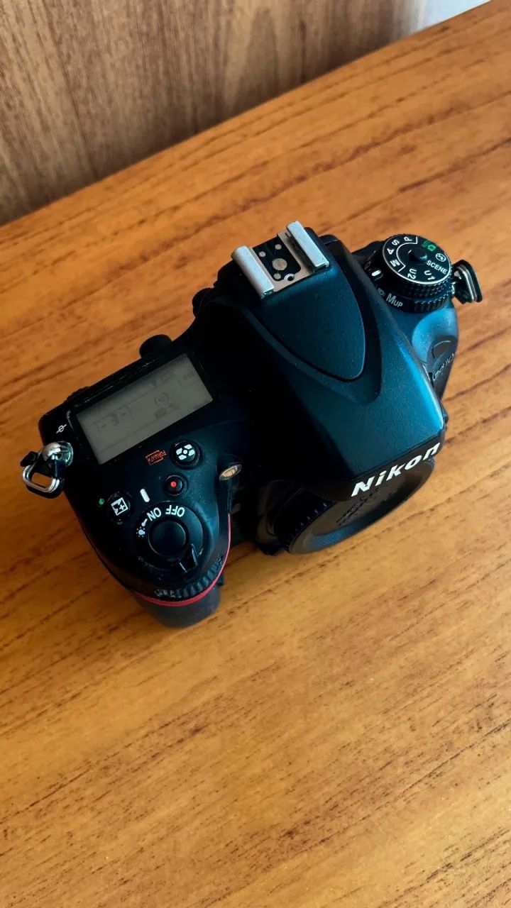 Câmera Nikon D610 - Corpo.  - Foto 2
