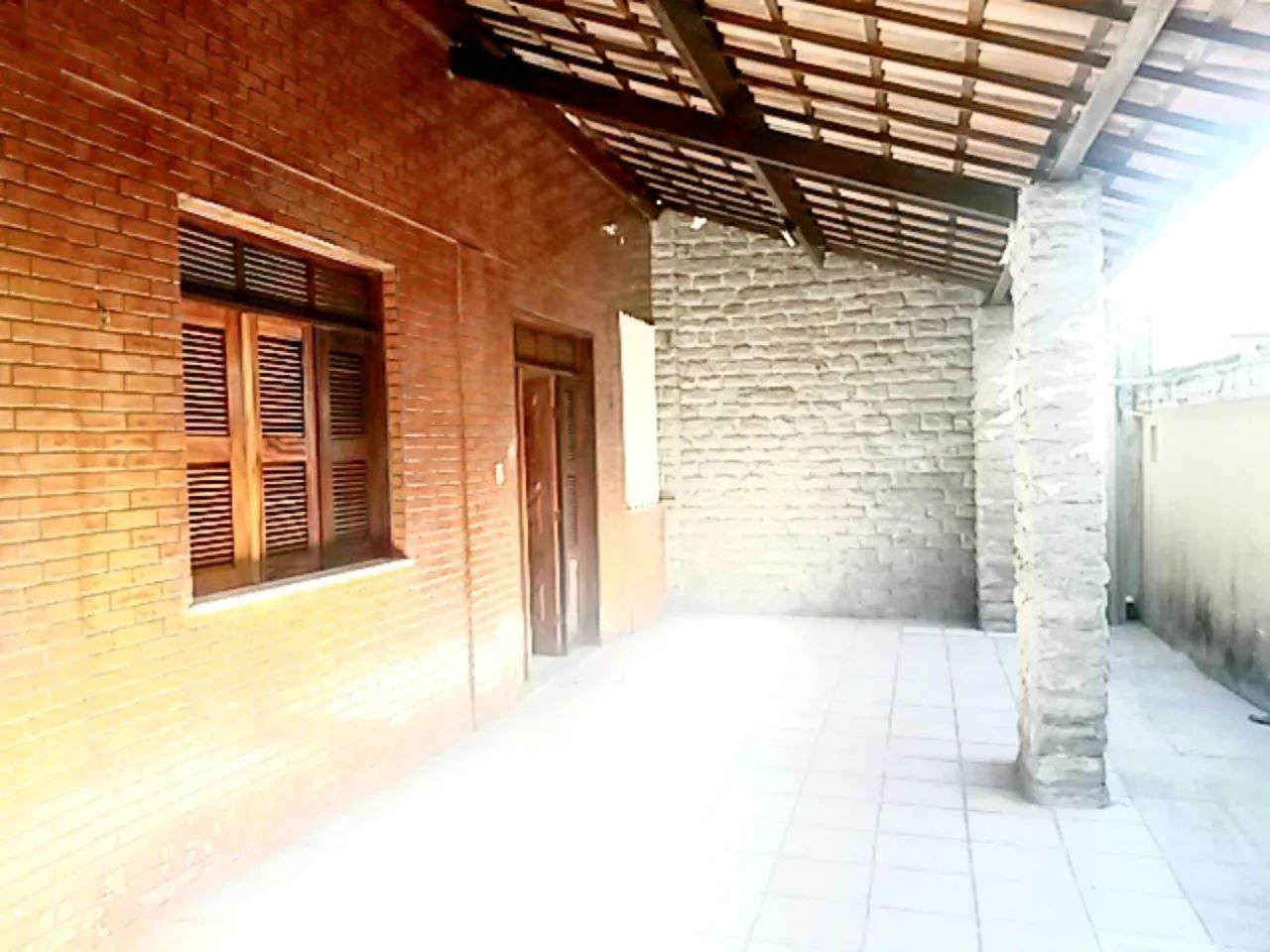 Casa para venda possui 267 metros quadrados com 6 quartos no Papicu - Fortaleza - Ceará - Foto 4
