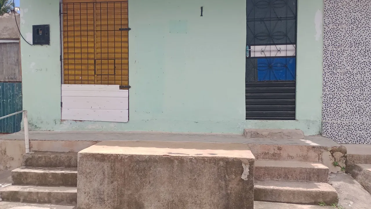 Vende-se casa