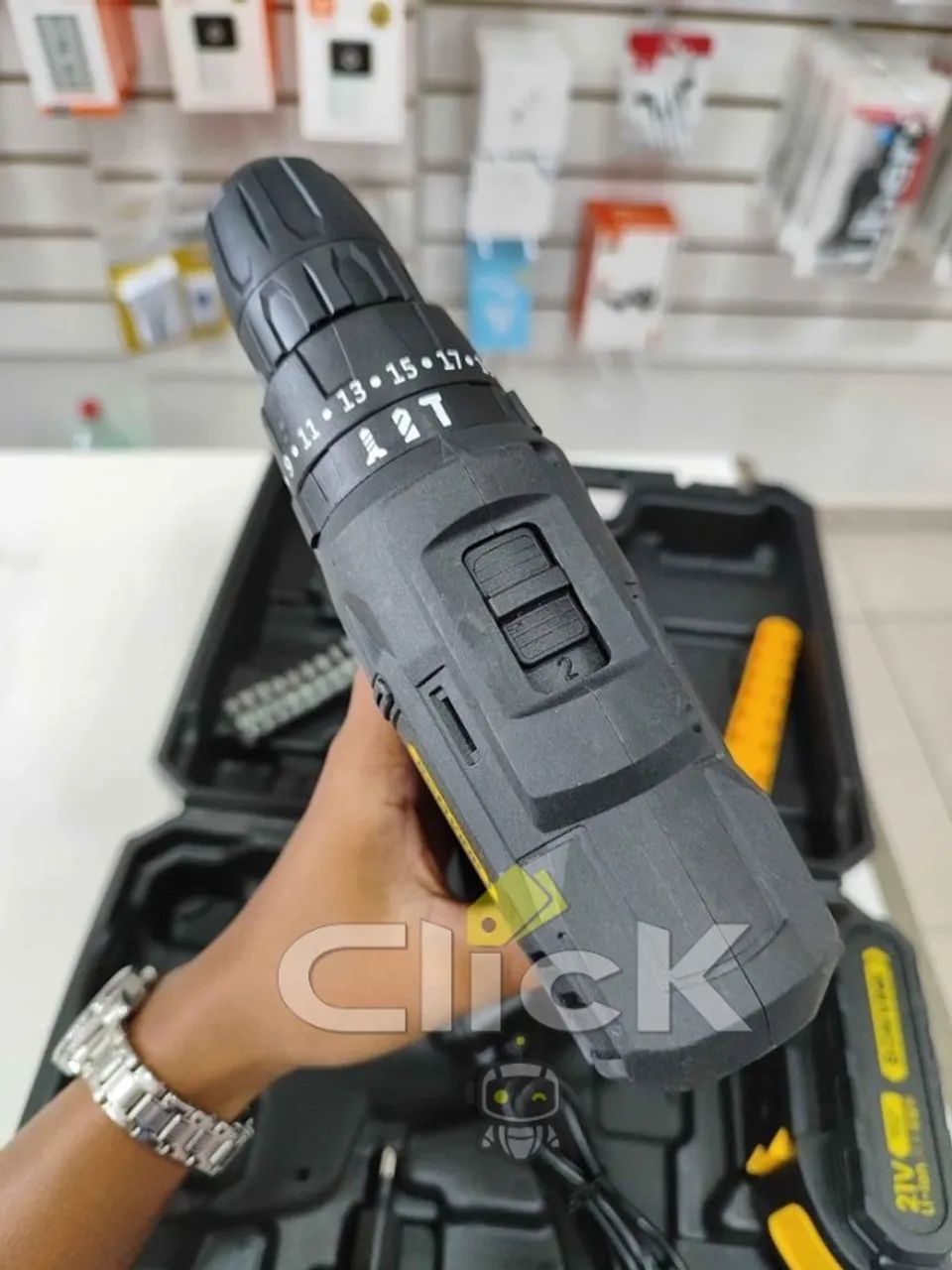 Parafusadeira Furadeira Impacto 21v 2 Baterias Bomder 9970 - Foto 4