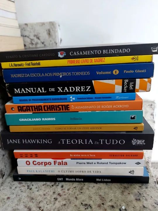 Livros diversos - Foto 2