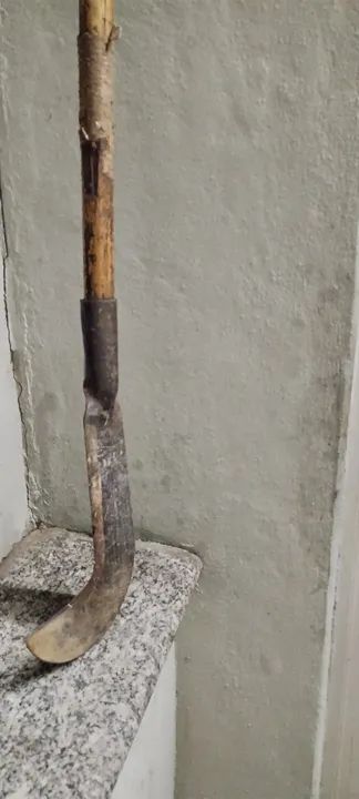 Foice  para Jardinagem.