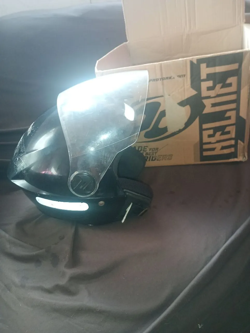 Capacete Moto Preto com Viseira