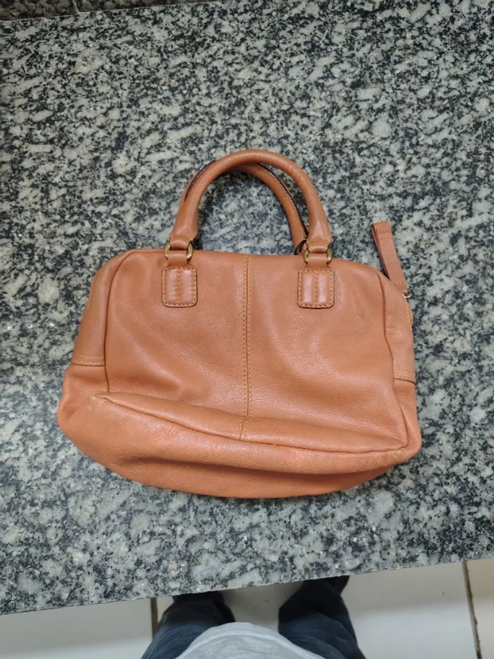 Bolsa de Mão Couro Legitimo da Forum Original  - Foto 4