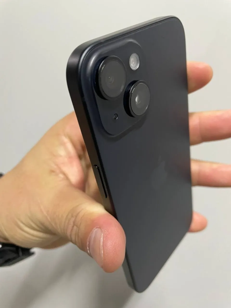 Iphone 15 5G 128gb Preto Semi Novo