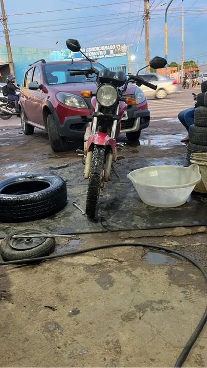 Moto Honda CG 150- Vermelha - Ótimo estado