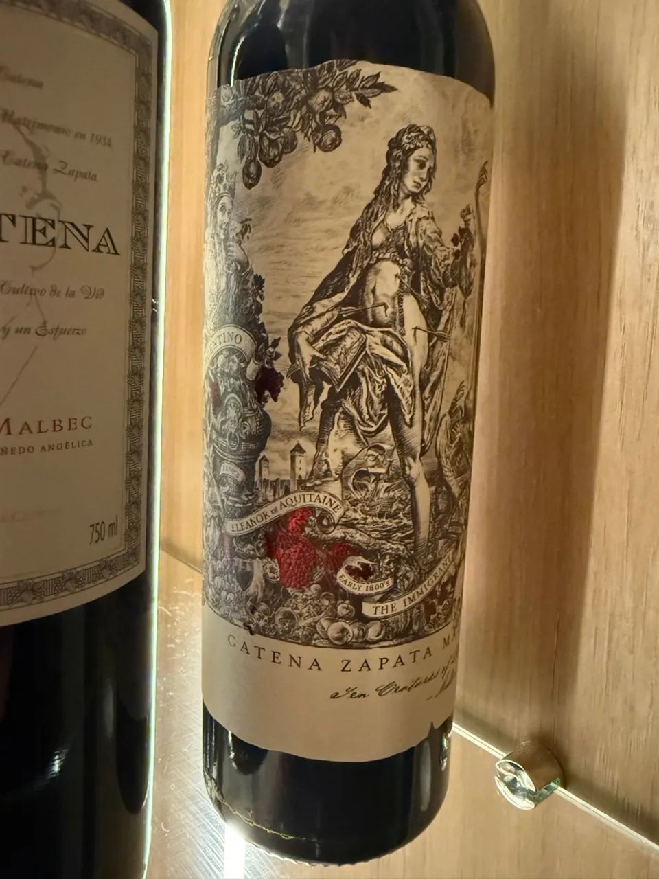 Vinho Tinto Catena Zapata Malbec - Argentina - Foto 4