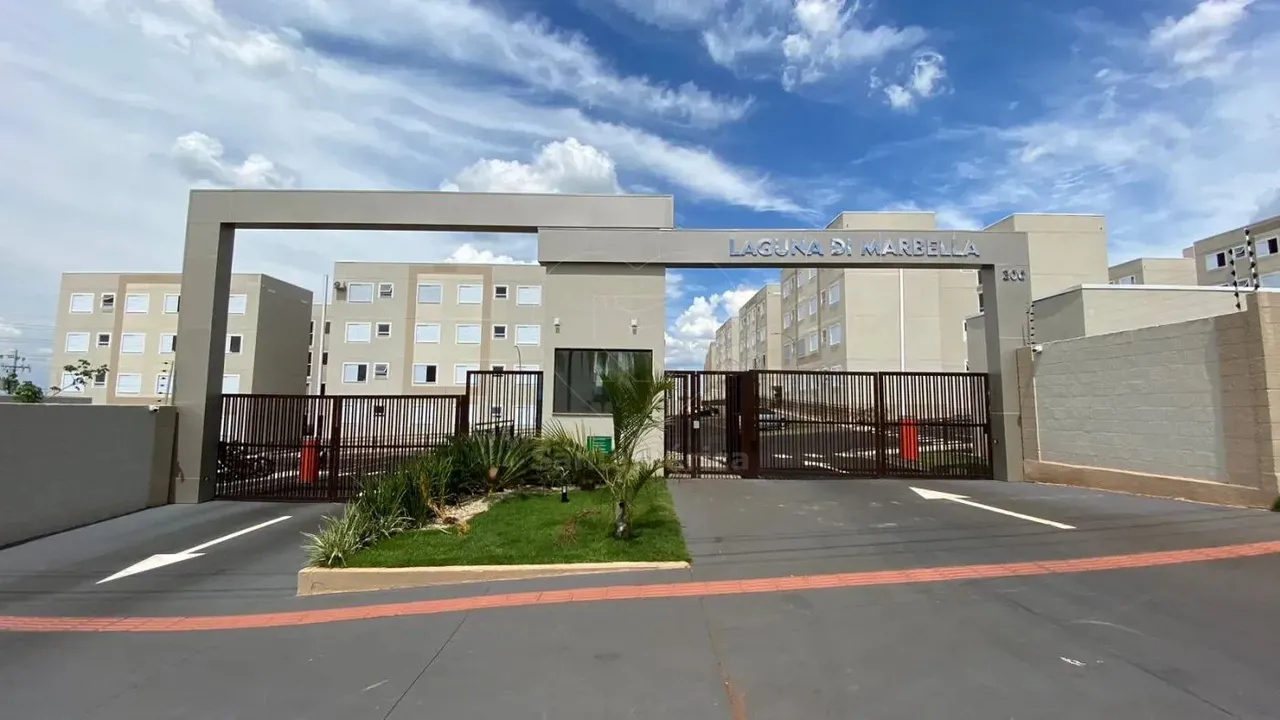 Apartamento para Alugar no Lago Di Marbella - Acquaville com 2 quartos na Região Leste de 