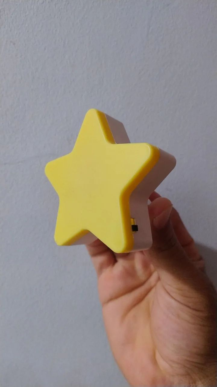 Luminária Estrela Amarela