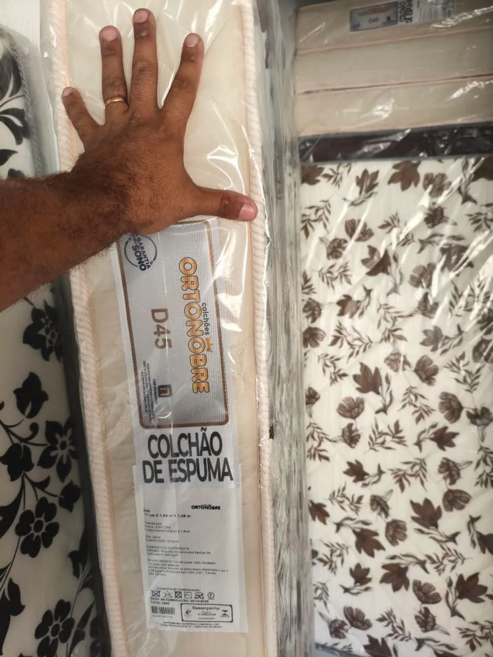 Colchão casal D45 novos 599$ e frete grátis  - Foto 2